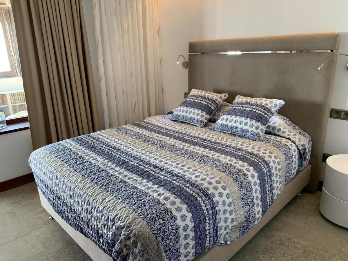 Exclusive Beachfront Apartment Torremolinos - Pool - Paddle - Tenis - Wifi - Central Aircon Екстериор снимка